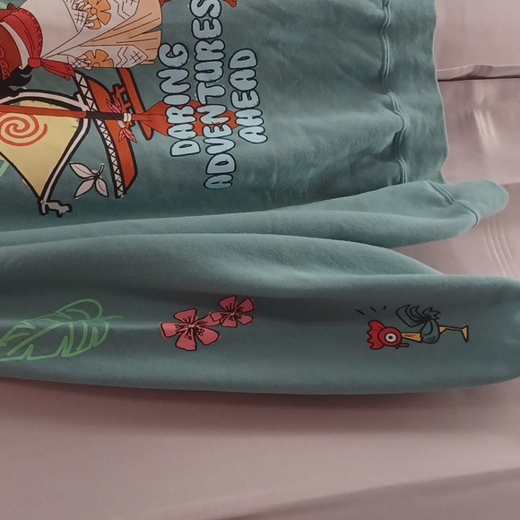 Disney Moana Doodle Portrait Women's Crewneck Sweatshirt, Unisex, Like New, 3XL - Picture 10 of 14